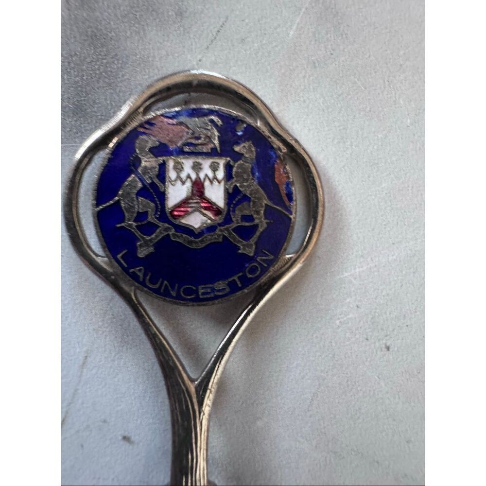 Launceston silver collectors spoon mini family crest